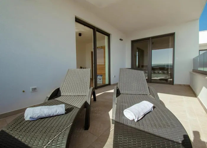 Pergosa Mit Meerblick In Medulin,istrien Villa