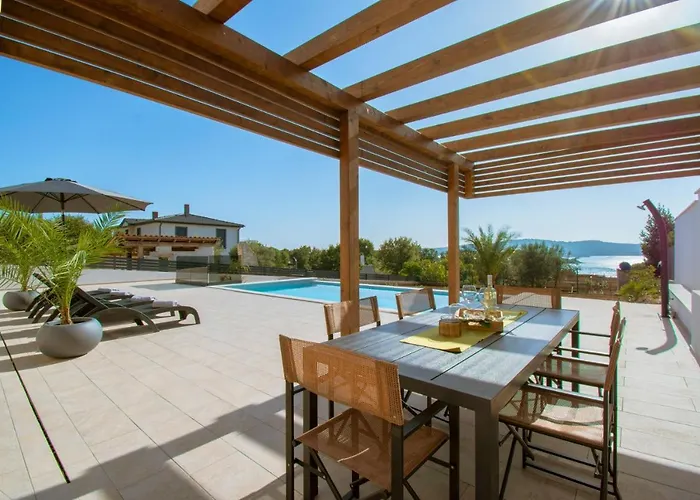 Villa Pergosa Mit Meerblick In Medulin,istrien *